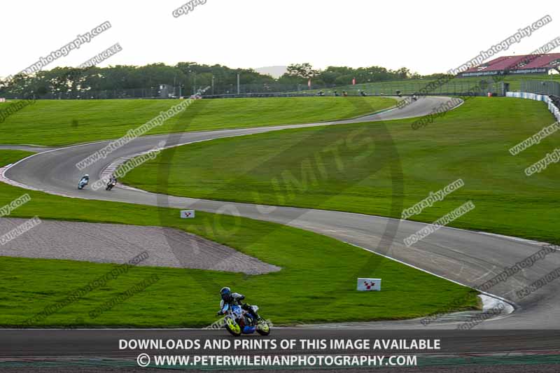 donington no limits trackday;donington park photographs;donington trackday photographs;no limits trackdays;peter wileman photography;trackday digital images;trackday photos